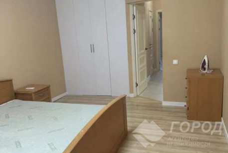 Сдам 4-х кімнатну квартиру, Гагарина проспект, Защитников Украины метро (Площадь Восстания), Код: 691138/6