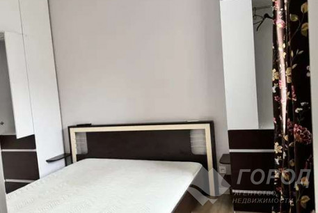 Продам 4-х кімнатну квартиру, Гагарина проспект, Защитников Украины метро (Площадь Восстания), Код: 691138/8