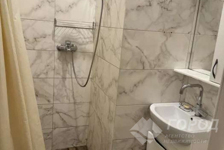 Продам 4-х кімнатну квартиру, Гагарина проспект, Защитников Украины метро (Площадь Восстания), Код: 691138/8