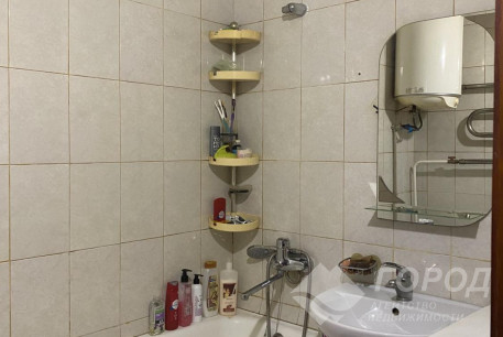 Продам 2-х кімнатну квартиру, Павлово поле, Кинотеатр Довженко, Код: 692572/3