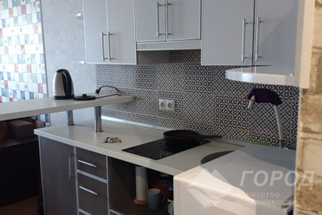 Продам гостинку, Центральный рынок, Южный вокзал метро, Код: 692771/2