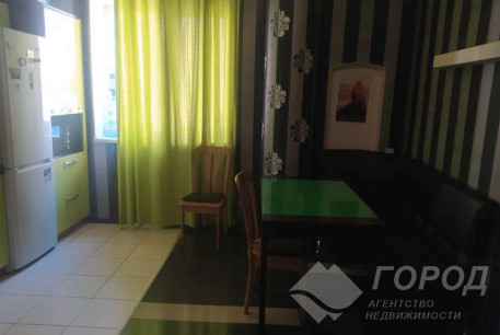 Сдам 2-х кімнатну квартиру, Сосновая Горка, Павловка, Код: 693330/3