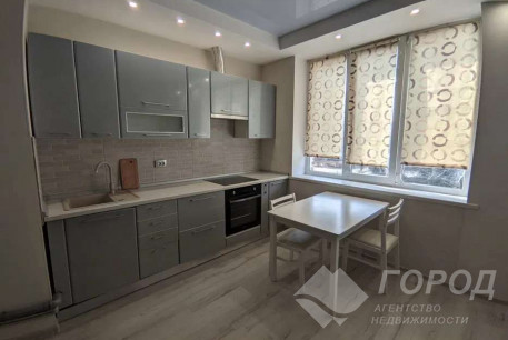 Сдам 2-х кімнатну квартиру, ХТЗ, ХТЗ метро, Код: 693605/2