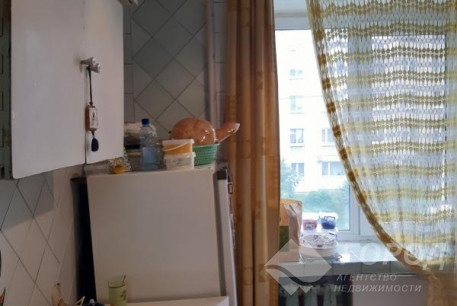 Продам 2-х кімнатну квартиру, ХТЗ, Код: 694286/1