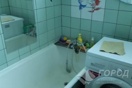 Продам 2-х кімнатну квартиру, ХТЗ, Код: 694286/1