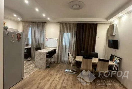 Продам 3-х кімнатну квартиру, Центр, Госпром метро, Код: 694825/3