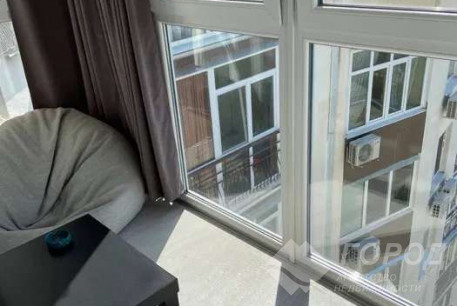 Продам 1-кімнатну квартиру в новобудові, Центр, Код: 695833/4