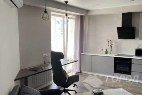 Продам 1-кімнатну квартиру в новобудові, Центр, Код: 695833/4