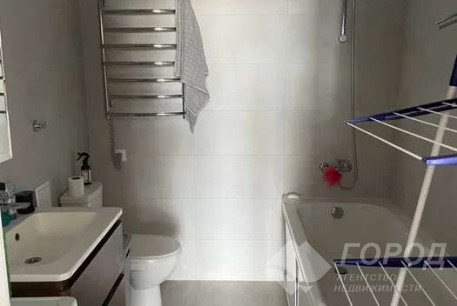 Продам 1-кімнатну квартиру в новобудові, Центр, Код: 695833/4