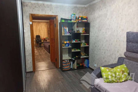 Продам 2-х кімнатну квартиру, Дергачевский р-н, Солоницевка пгт., Код: 695890/2