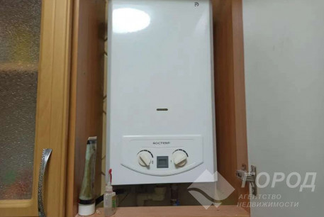 Продам 2-х кімнатну квартиру, Дергачевский р-н, Солоницевка пгт., Код: 695890/2