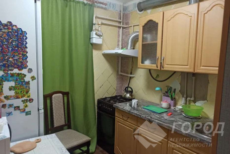 Продам 2-х кімнатну квартиру, Дергачевский р-н, Солоницевка пгт., Код: 695890/2