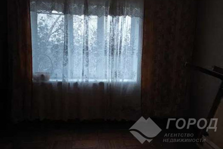 Сдам 4-х кімнатну квартиру, Пятихатки, Код: 696296/1