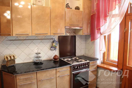 Продам 4-х кімнатну квартиру, Центр, Университет метро, Код: 696398/3