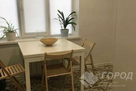 Продам 3-х кімнатну квартиру, Центр, Университет метро, Код: 697048/2