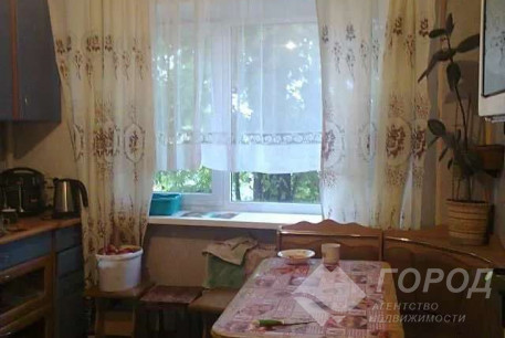 Продам 5-и кімнатну квартиру, Павлово поле, Ботанический сад метро, Код: 697207/4