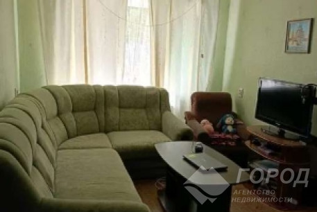 Продам 2-х кімнатну малогабаритку, Павлово поле, Ботанический сад метро, Код: 697351/11