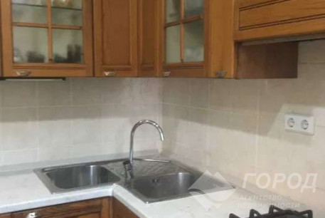 Сдам квартиру, ХТЗ, Код: 698076/1