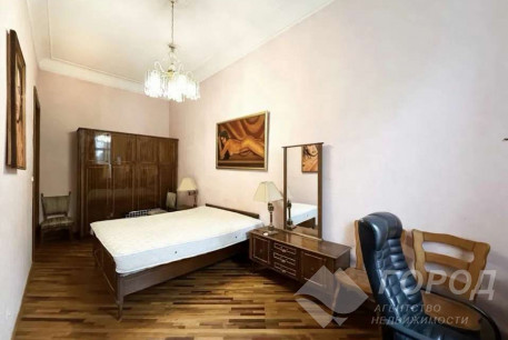 Продам 2-х кімнатну квартиру, Центр, Архитектора Бекетова метро, Код: 698838/4