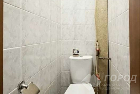 Продам 2-х кімнатну квартиру, Центр, Архитектора Бекетова метро, Код: 698838/4