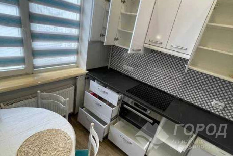 Продам 1-кімнатну квартиру в новобудові, Центр, Код: 699199/10
