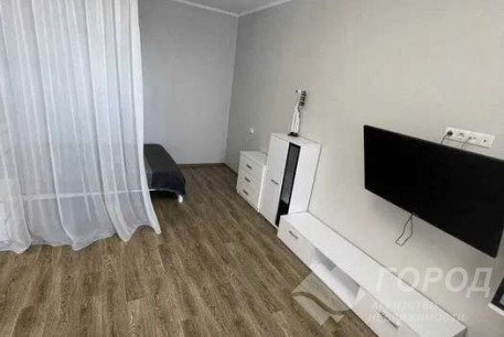 Продам 1-кімнатну квартиру в новобудові, Центр, Код: 699199/10