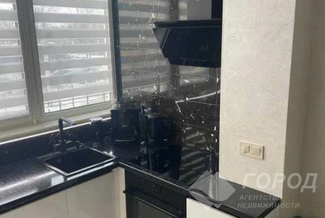 Продам 1-кімнатну квартиру в новобудові, ХТЗ, ХТЗ метро, Код: 699199/8