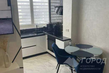 Продам 1-кімнатну квартиру в новобудові, ХТЗ, ХТЗ метро, Код: 699199/8