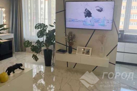 Продам 1-кімнатну квартиру в новобудові, ХТЗ, ХТЗ метро, Код: 699199/8