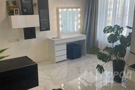 Продам 1-кімнатну квартиру в новобудові, ХТЗ, ХТЗ метро, Код: 699199/8