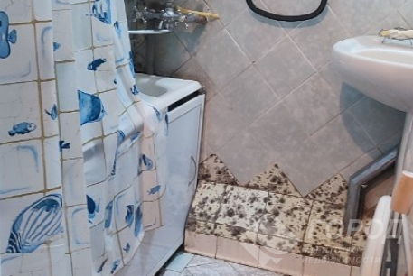 Продам 2-х кімнатну квартиру, Центр, Код: 699353/7