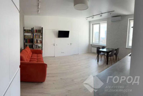 Продам 3-х кімнатну квартиру в новобудові, Павлово поле, Код: 700009/7