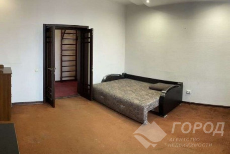 Сдам 3-х кімнатну квартиру, Центральный рынок, Код: 700413/4