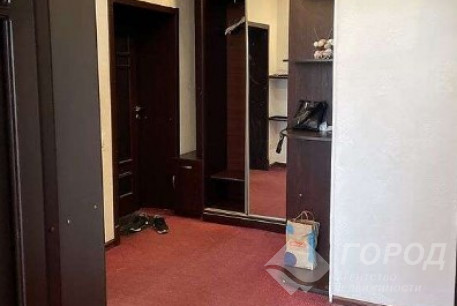 Сдам 3-х кімнатну квартиру, Центральный рынок, Код: 700413/4