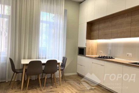 Сдам 2-х кімнатну квартиру, Центр, Код: 700965/3