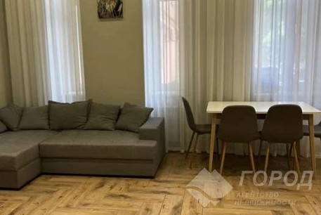 Сдам 2-х кімнатну квартиру, Центр, Код: 700965/3