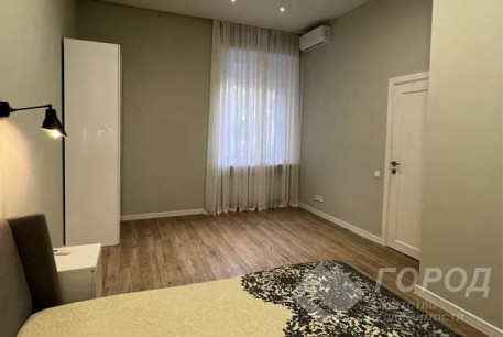 Сдам 2-х кімнатну квартиру, Центр, Код: 700965/3