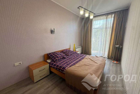 Продам 2-х кімнатну квартиру, Гагарина проспект, Защитников Украины метро (Площадь Восстания), Код: 700971/4
