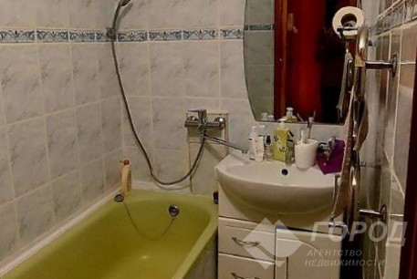 Продам 1-кімнатну квартиру, Рогань, Код: 700995/4