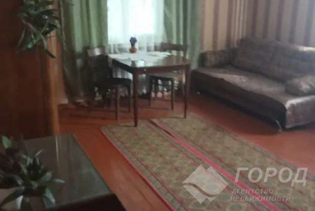 Продам 5-и кімнатну квартиру, ХТЗ, Код: 701175/2