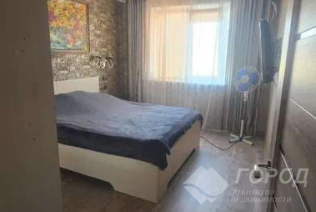 Продам 3-х кімнатну квартиру, Рогань, Роганский ж/м, Код: 702067/6