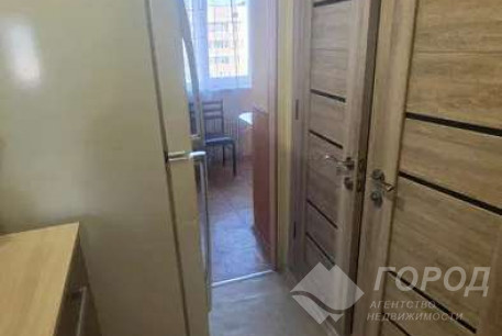 Продам 3-х кімнатну квартиру, Рогань, Роганский ж/м, Код: 702067/6