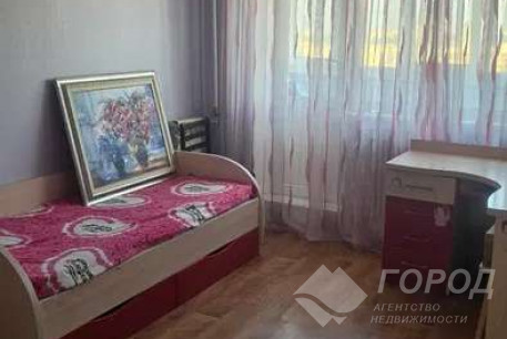 Продам 3-х кімнатну квартиру, Рогань, Роганский ж/м, Код: 702067/6