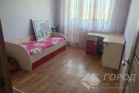 Продам 3-х кімнатну квартиру, Рогань, Роганский ж/м, Код: 702067/6