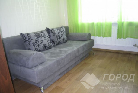 Сдам гостинку, Центральный рынок, Локомотив, Код: 702103/1