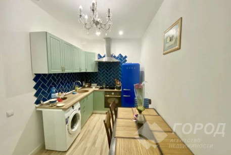 Продам 2-х кімнатну квартиру, ХТЗ, Пролетарская метро (Индустриальная), Код: 702937/10