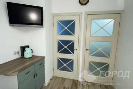 Продам 2-х кімнатну квартиру, ХТЗ, Пролетарская метро (Индустриальная), Код: 702937/10