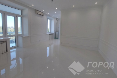 Продам 3-х кімнатну квартиру, Новые дома, Код: 702949/15