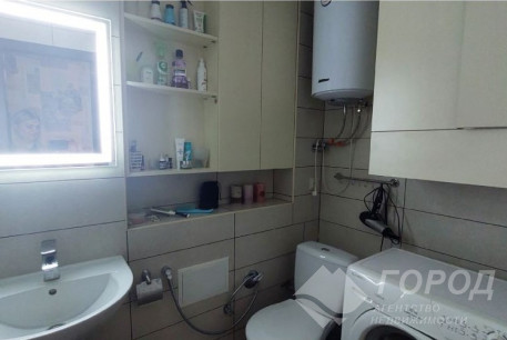 Продам 2-х кімнатну квартиру, Новые дома, Код: 702949/30