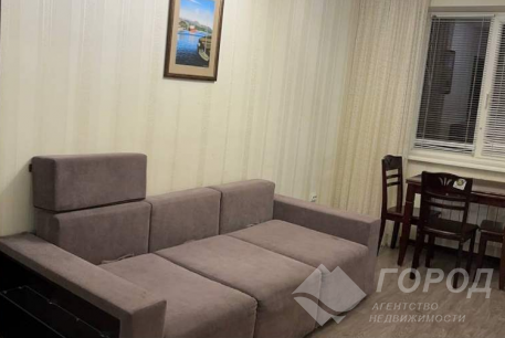 Продам 2-х кімнатну квартиру, Новые дома, Коммунальный рынок, Код: 702949/9